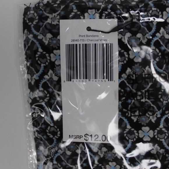 Vera Bradley Scarf / Bandana Charcoal Vines Print New In Packaging - Picture 4 of 4